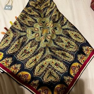 Zara scarf top made in Morocco